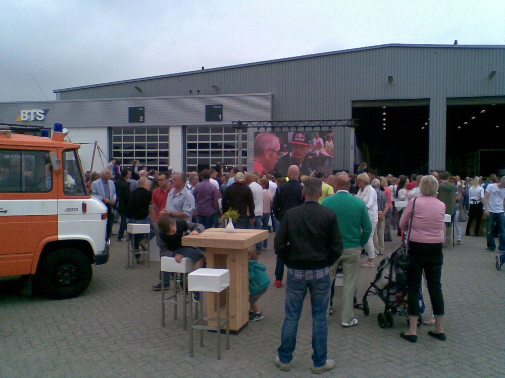 Afbeeldingslocatie: https://tweakers.net/ext/f/LkTab1xGnmyhc5vLOgXr5DKb/full.jpg