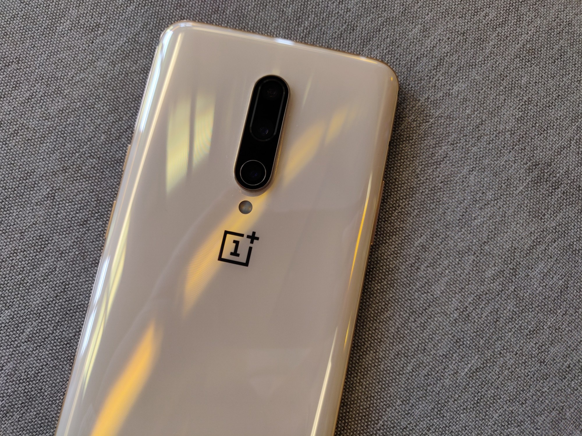 OnePlus 7 Pro - Almond OnePlus 7 Pro - Almond