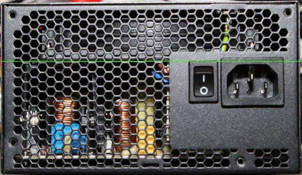 Afbeeldingslocatie: http://tweakers.net/ext/f/LwtDzIfLN7xGPHxShERB6hp7/full.jpg