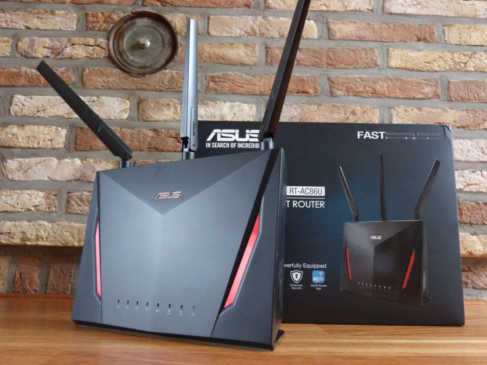 Router met doos Router met doos