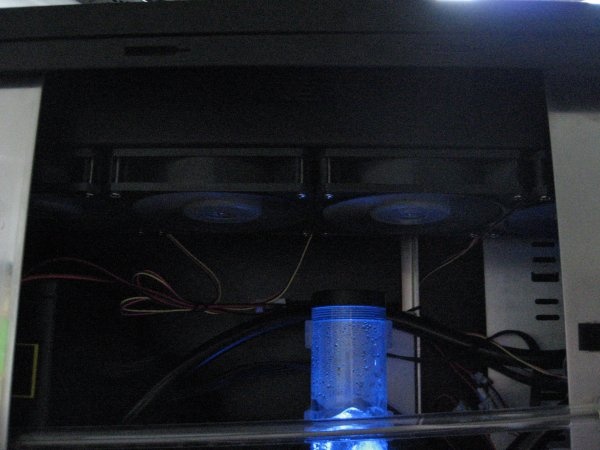 Afbeeldingslocatie: http://tweakers.net/ext/f/MJjHe8CclcCwCTvs1vTfBAGf/full.jpg