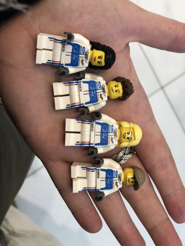 Afbeeldingslocatie: https://tweakers.net/ext/f/Mug2rkFVMbhzdLFjea44kCHU/full.jpg