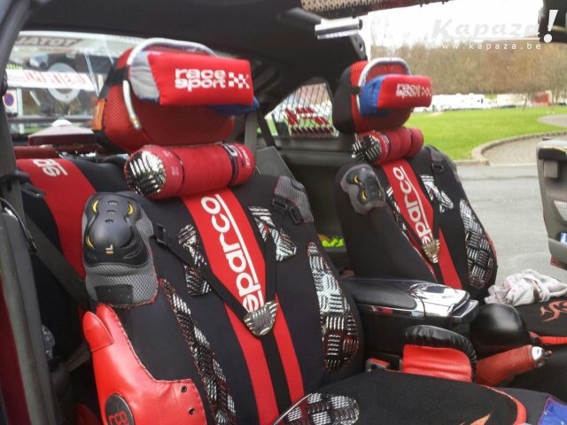 Afbeeldingslocatie: http://tweakers.net/ext/f/MwMAxB8c15lInuSKx1fN4Ym1/full.jpg