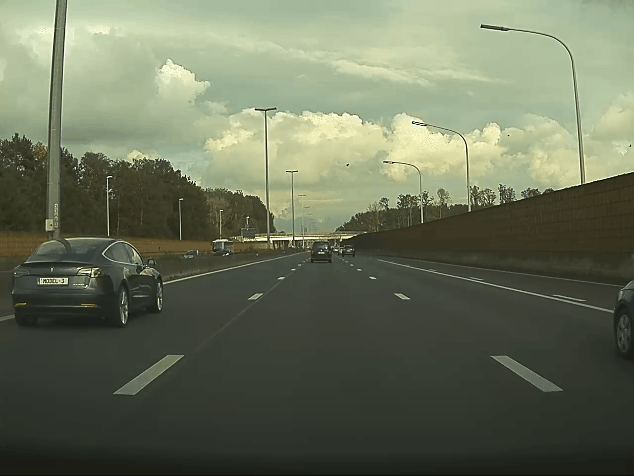 Afbeeldingslocatie: https://tweakers.net/ext/f/Mzdr47vJnT1MYFf5E0LOpK18/full.png