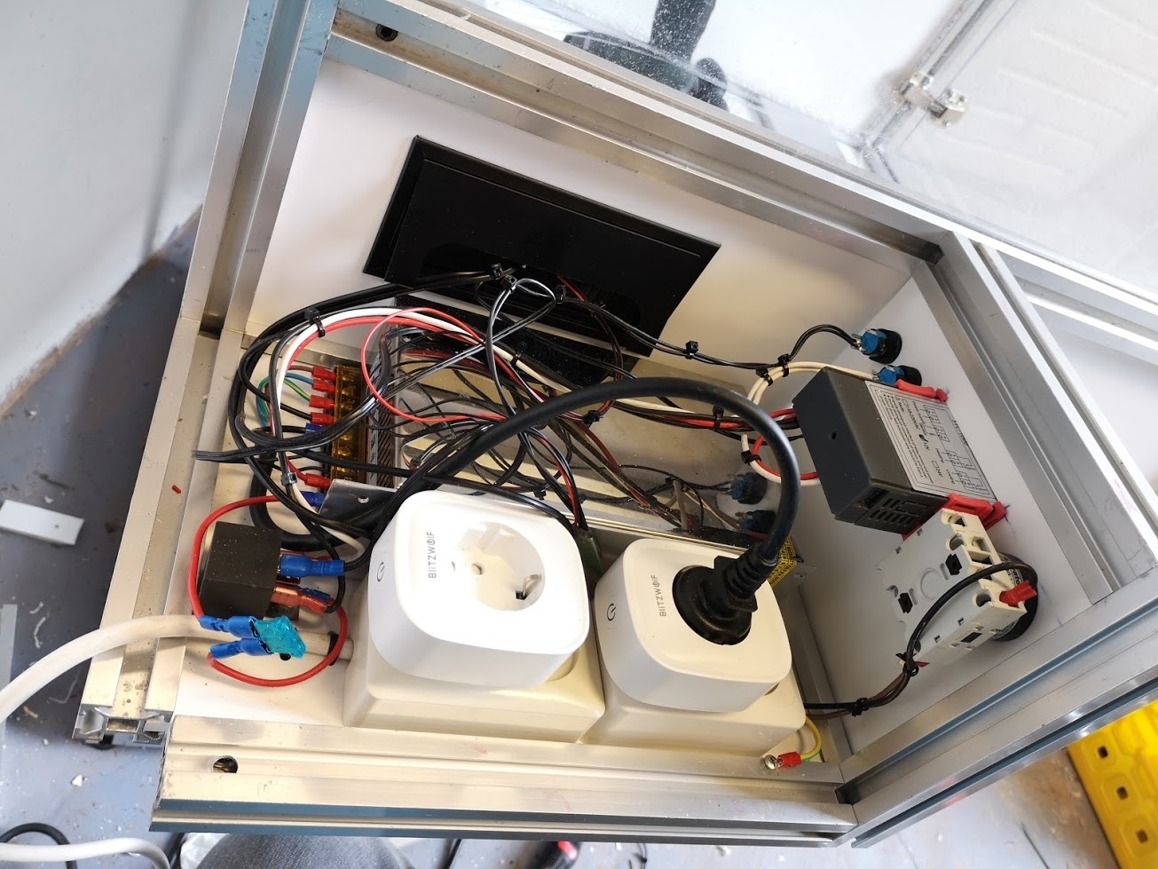 Afbeeldingslocatie: https://tweakers.net/ext/f/NIVo9FOQwsme46bRhDvrthgQ/full.jpg