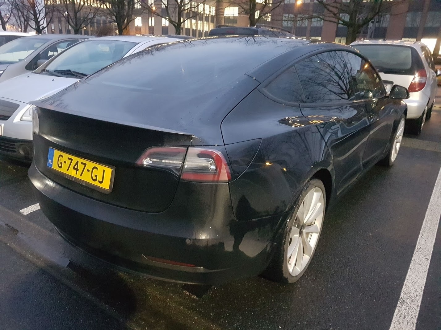 Afbeeldingslocatie: https://tweakers.net/ext/f/O0PtpdApBxgoyUjZguAmthTn/full.jpg