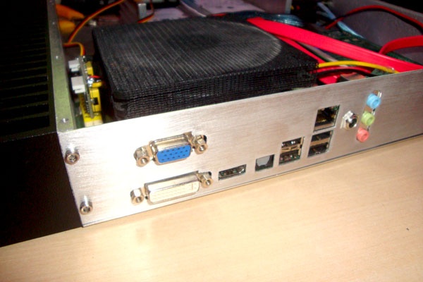 Afbeeldingslocatie: http://tweakers.net/ext/f/OAcPVHw1B8w98Adh9B168DR5/full.jpg