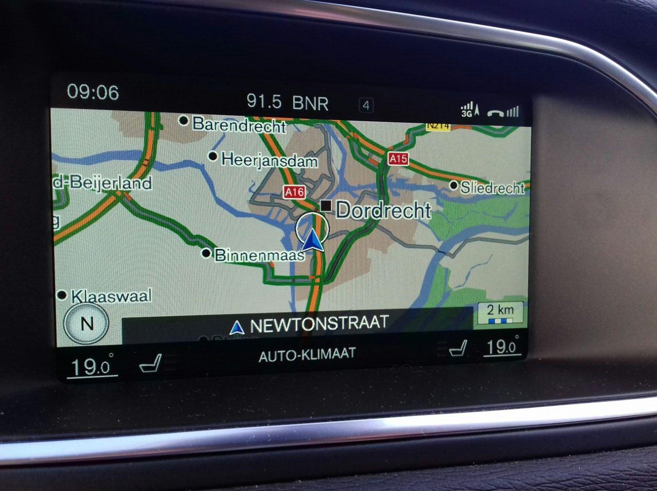 Afbeeldingslocatie: https://tweakers.net/ext/f/PZ7HpOIyrvnBJFVhUItwRb4n/full.jpg