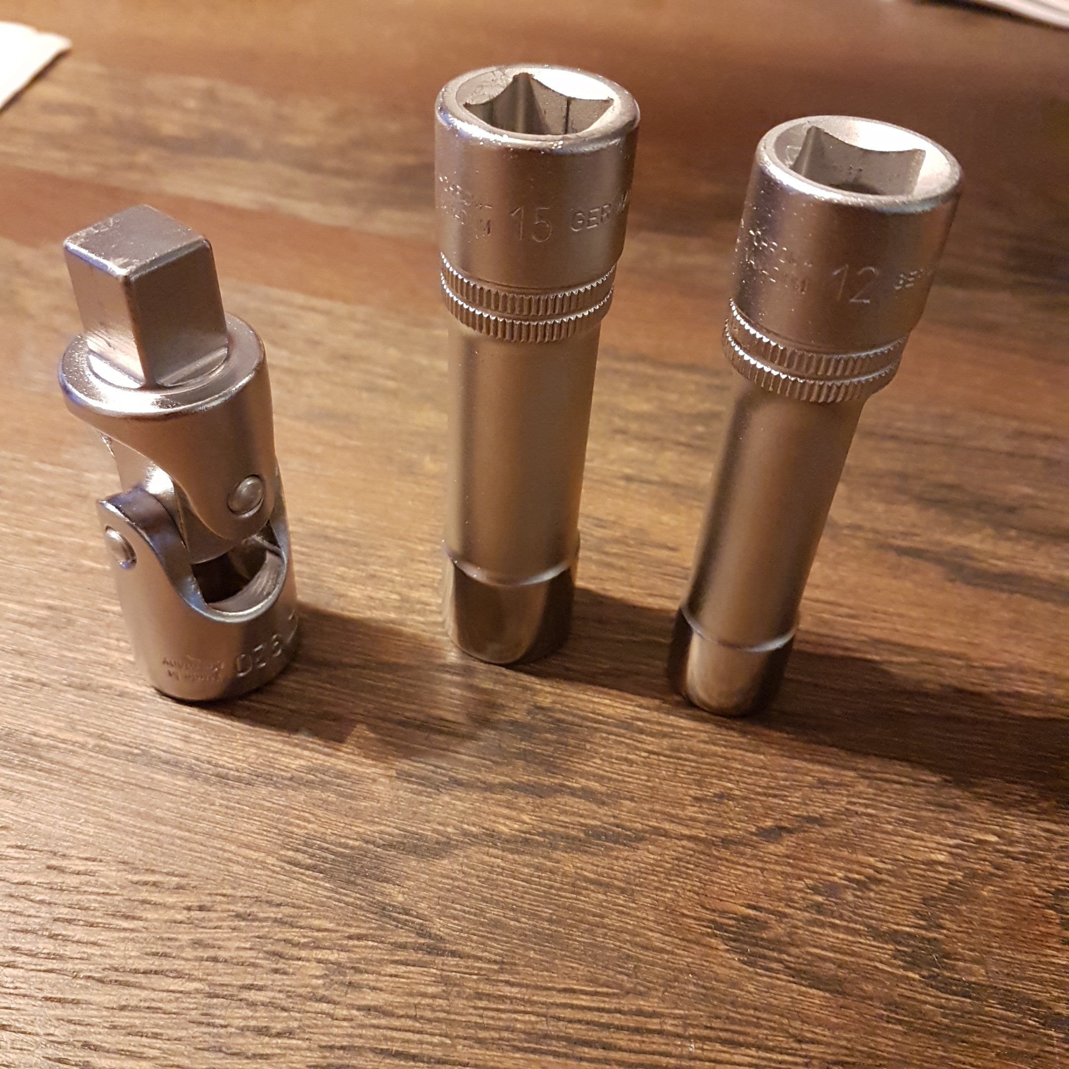 Afbeeldingslocatie: https://tweakers.net/ext/f/PmjPT421pMhFubllXwrl5d4u/full.jpg