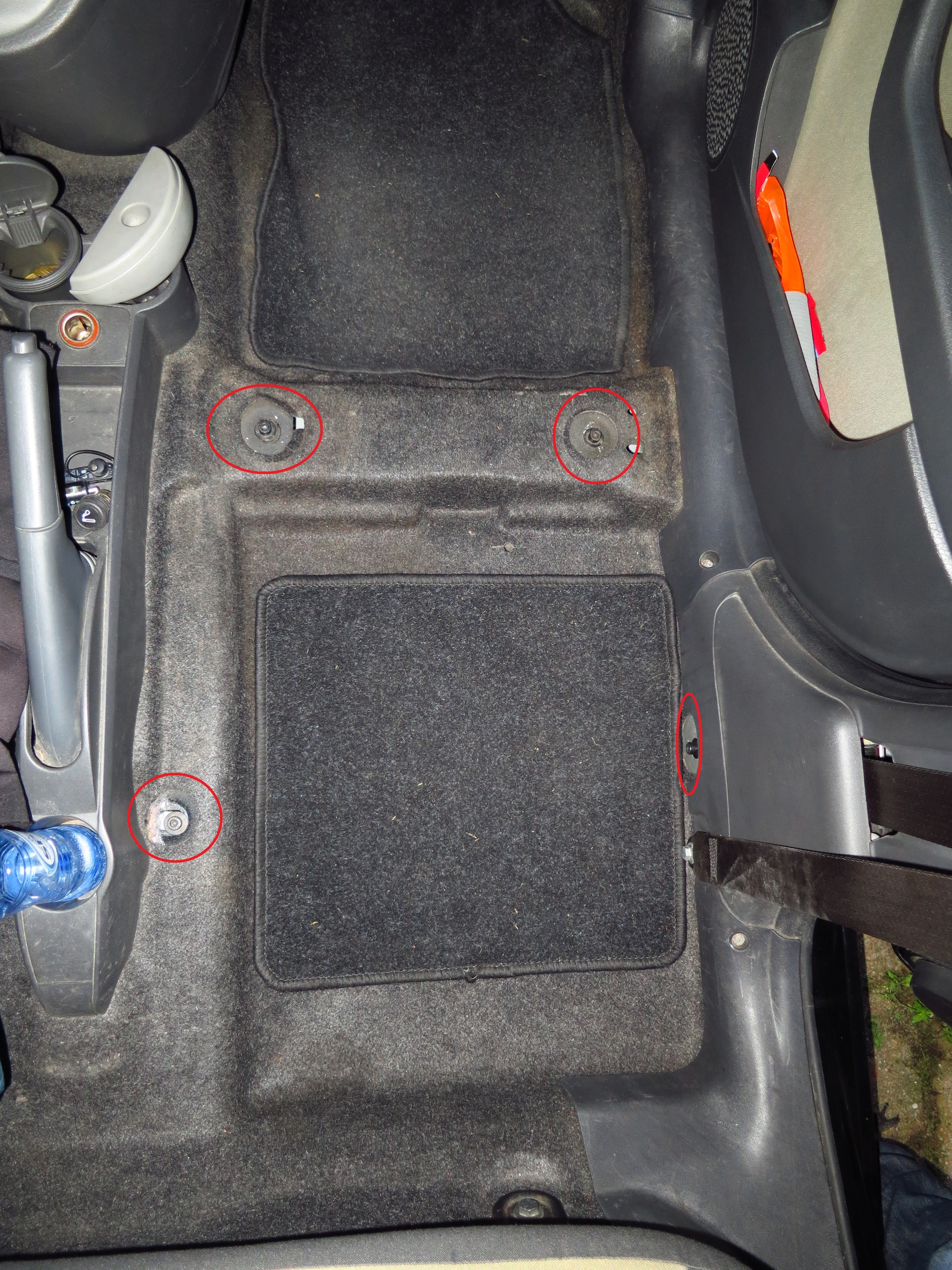 Afbeeldingslocatie: https://tweakers.net/ext/f/QGEgcUu9AloWYTDn2YGG0yVl/full.jpg