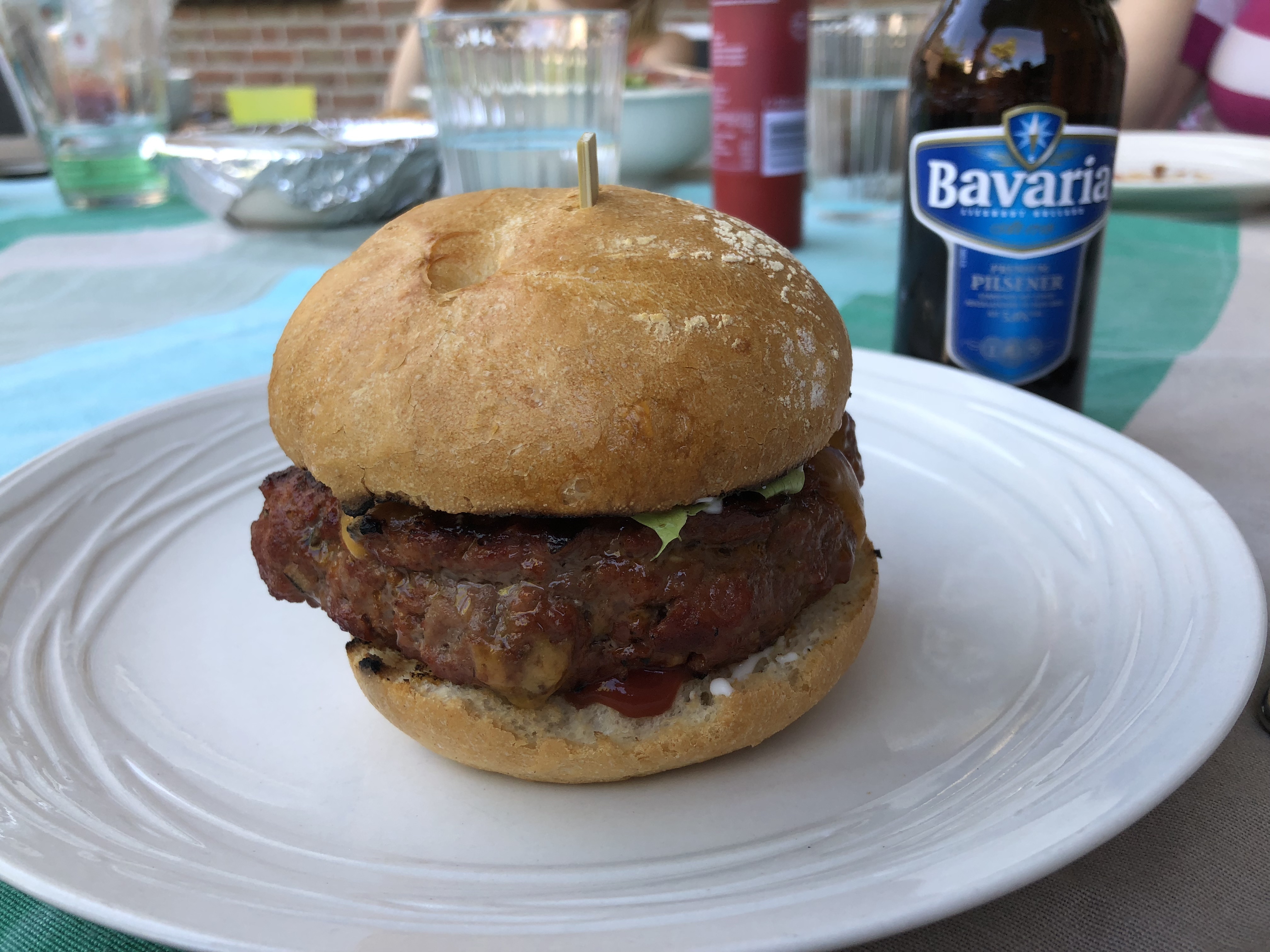 Afbeeldingslocatie: https://tweakers.net/ext/f/QU8B4sQYIgHBIeJ9Z8f21IL5/full.jpg