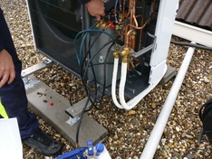 Afbeeldingslocatie: https://tweakers.net/ext/f/QYTapovKu01p8DxL0UDji3AM/medium.jpg