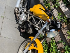 Ducati Monster 600
