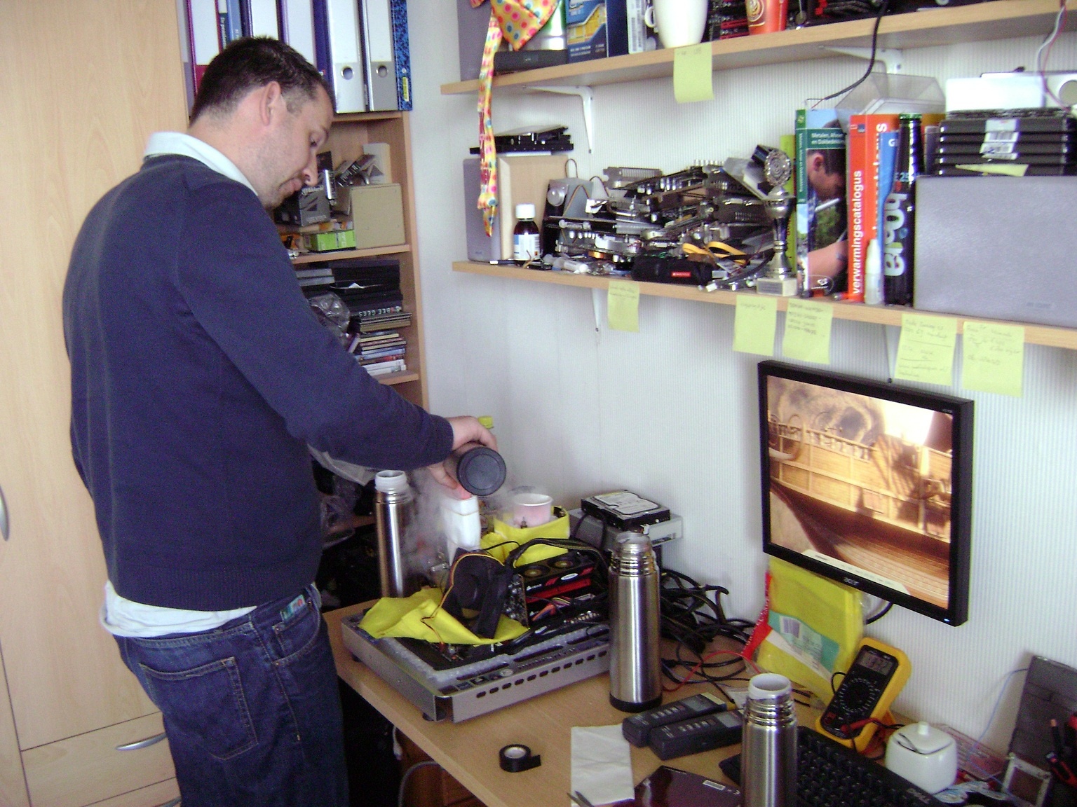 Afbeeldingslocatie: http://tweakers.net/ext/f/RguYa0R6BtZqBe39p8UxbbfE/full.jpg