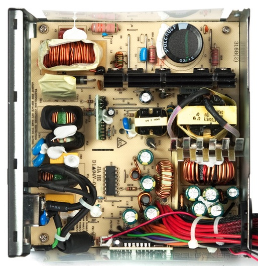 Afbeeldingslocatie: https://tweakers.net/ext/f/RqbrCnAQLWrf6ItWR9cMnqku/full.jpg
