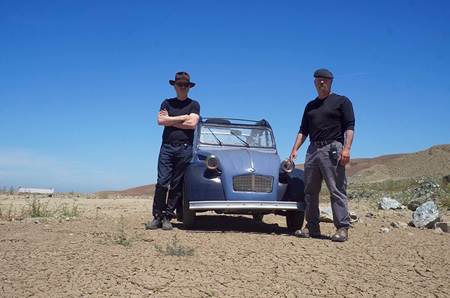 2CV