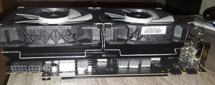 Afbeeldingslocatie: https://tweakers.net/ext/f/SBmsjLEuUQkJTLZOyEIVeX7b/full.jpg