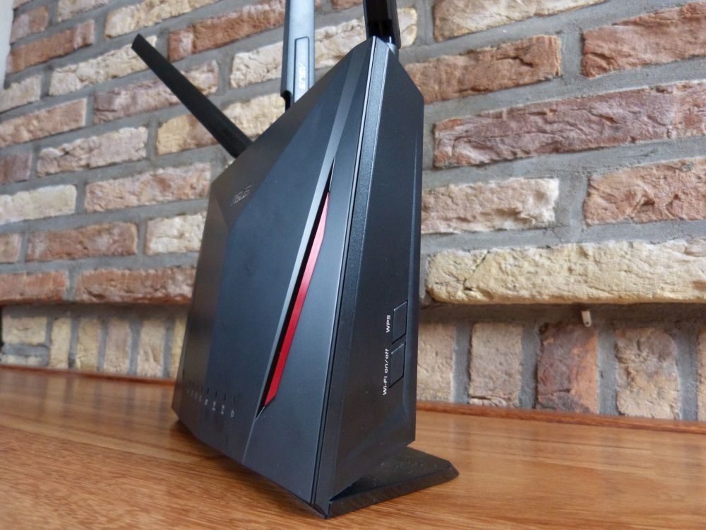 Zijkant router Zijkant router