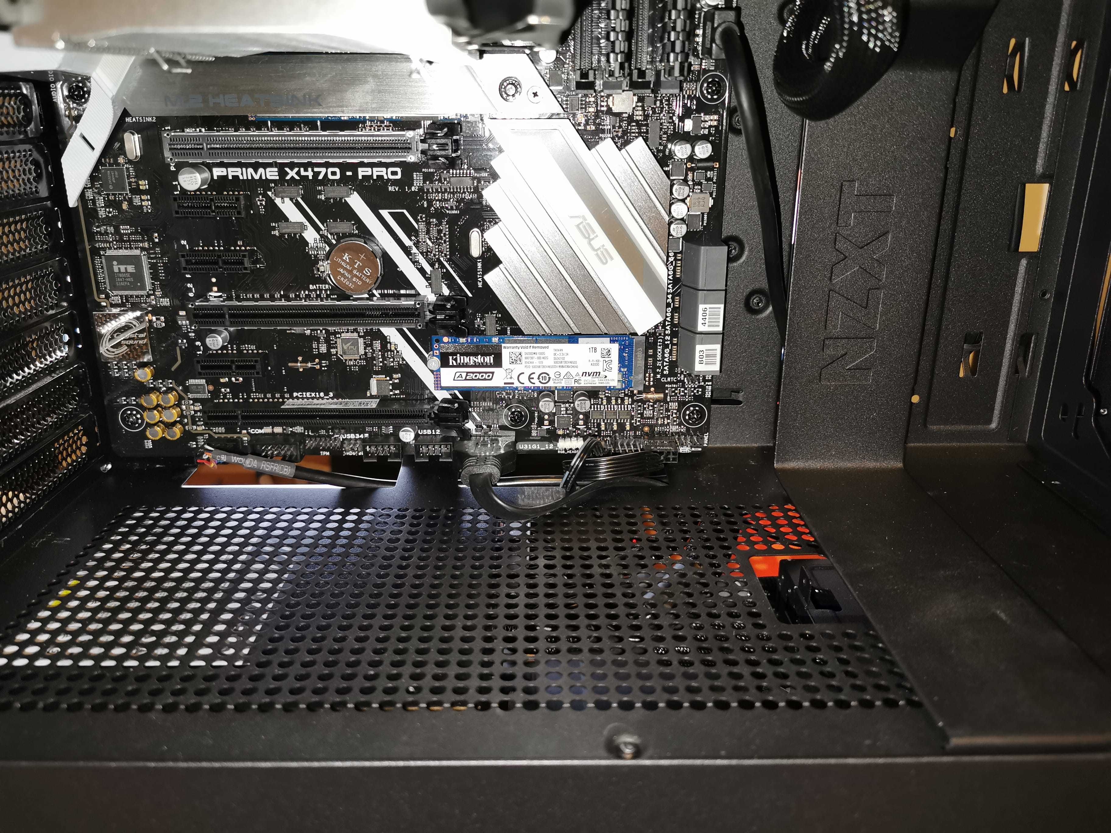 Afbeeldingslocatie: https://tweakers.net/ext/f/St10YR40sldkP3tMcP7suLUO/full.jpg