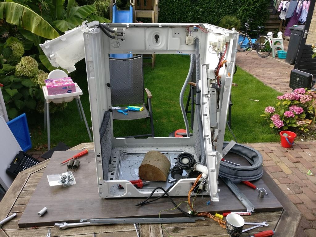 Afbeeldingslocatie: https://tweakers.net/ext/f/StIchFRciCgPh0jKYCKb7ik0/full.jpg