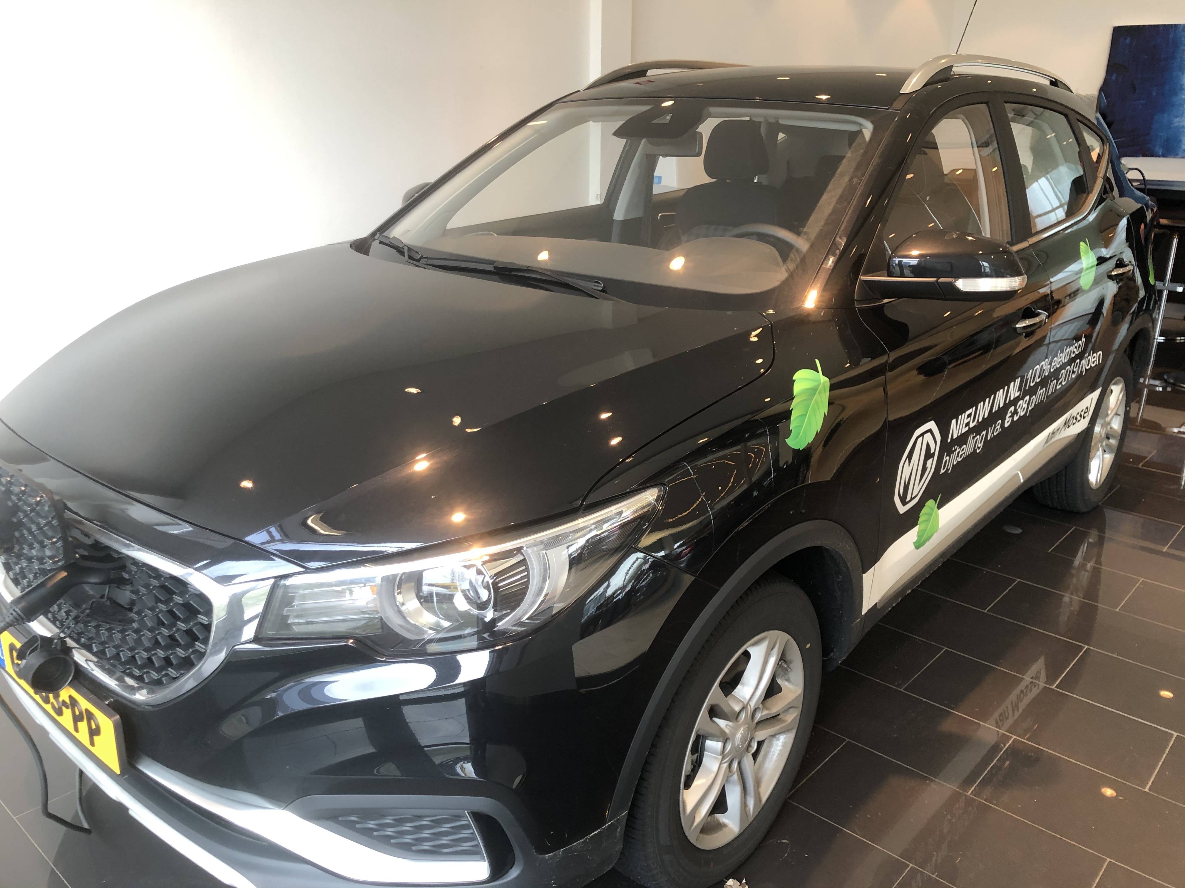 Afbeeldingslocatie: https://tweakers.net/ext/f/Tpq5XNO3QviA5JsocVMhFucN/full.jpg