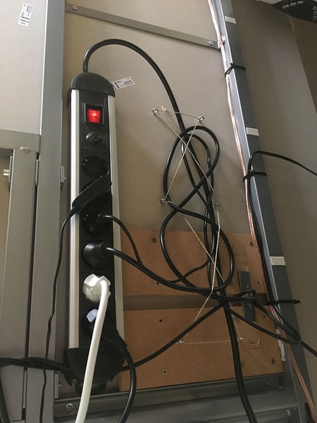 Afbeeldingslocatie: https://tweakers.net/ext/f/TyIVMIDbkQysolRNtAfw3kom/full.jpg