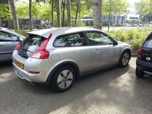 Afbeeldingslocatie: http://tweakers.net/ext/f/UAv3QNqLcBTW1X2Ll6xLfjnx/full.jpg