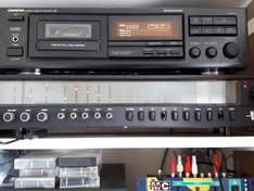 Onkyo TA-201 Cassettedeck en Philips 22RH734 receiver