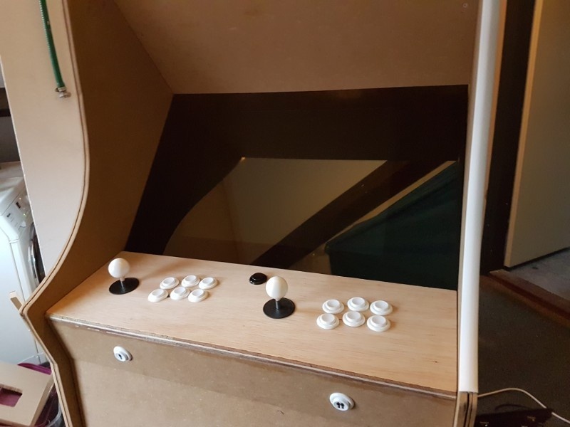 Afbeeldingslocatie: https://tweakers.net/ext/f/UjEbTjProAo7Cutb5dyWVJpg/full.jpg