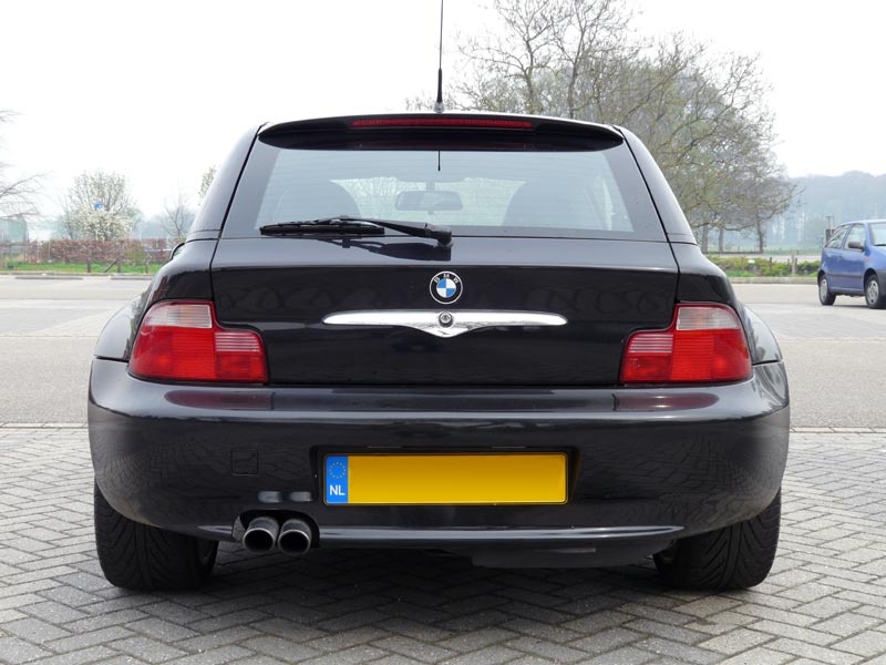 Afbeeldingslocatie: http://tweakers.net/ext/f/UkinjjpVAdCNo88gtAyJWyMr/full.jpg