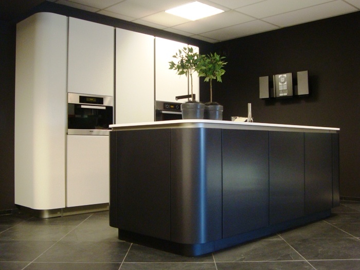 Afbeeldingslocatie: https://tweakers.net/ext/f/UvbNvznx3CyLcE73bxO4CagH/full.jpg
