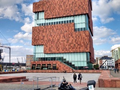 Afbeeldingslocatie: https://tweakers.net/ext/f/V8mzkEhamyEQlMICWZVX15wQ/medium.jpg