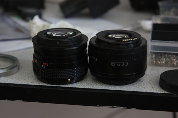 FD 50/1.4 en EF 50/1.8 II side by side