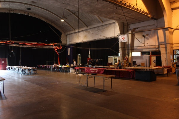 Afbeeldingslocatie: http://tweakers.net/ext/f/VmwAaK7MkpfLkFE7Kn6HUWyO/full.jpg