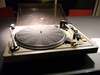 Afbeeldingslocatie: http://tweakers.net/ext/f/W29LXs2la9sI2fSKNQNhw2Tm/thumb.jpg