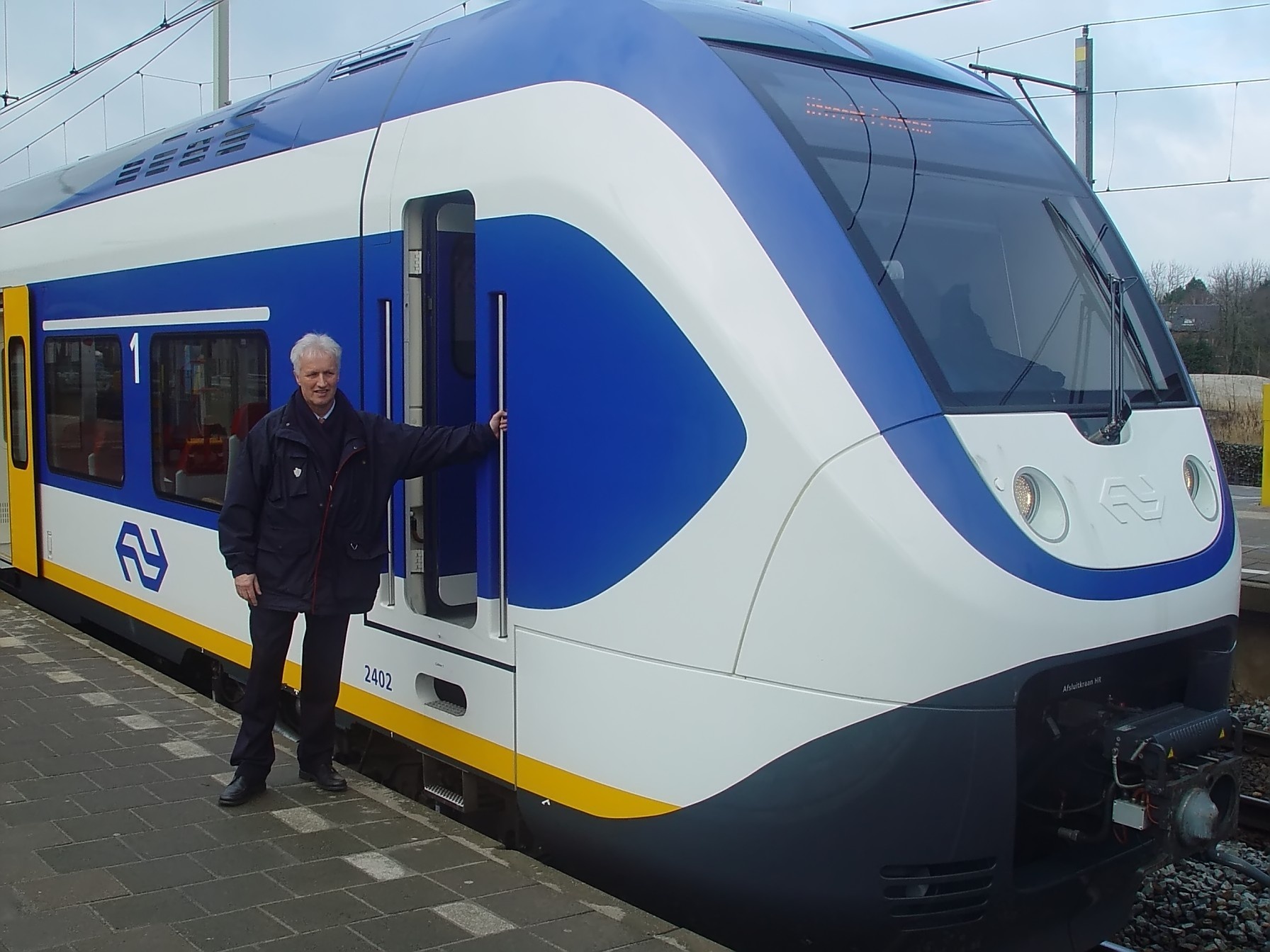 Afbeeldingslocatie: http://tweakers.net/ext/f/W39UcQhV5sYJ4zgJDQwvaHi9/full.jpg