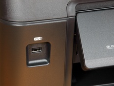 detail USB aansluiting buitenzijde