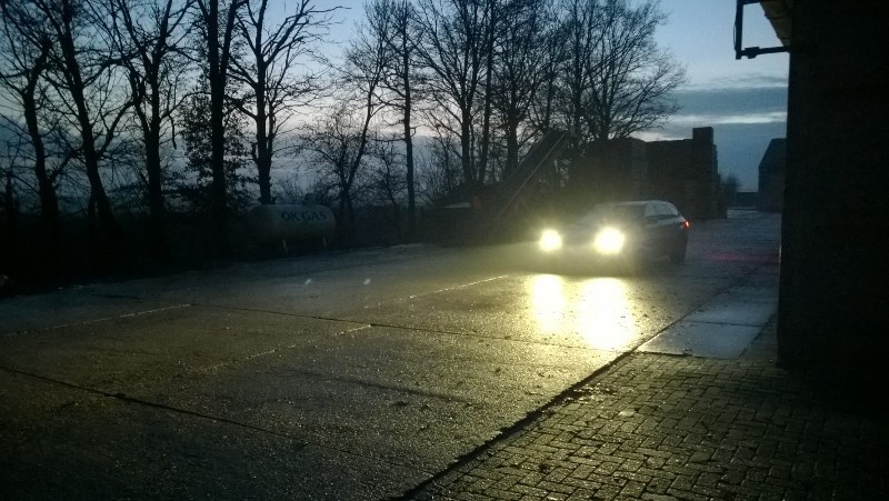 Afbeeldingslocatie: https://tweakers.net/ext/f/WUWQVV1t6y2MUuMvtl9AiB5T/full.jpg