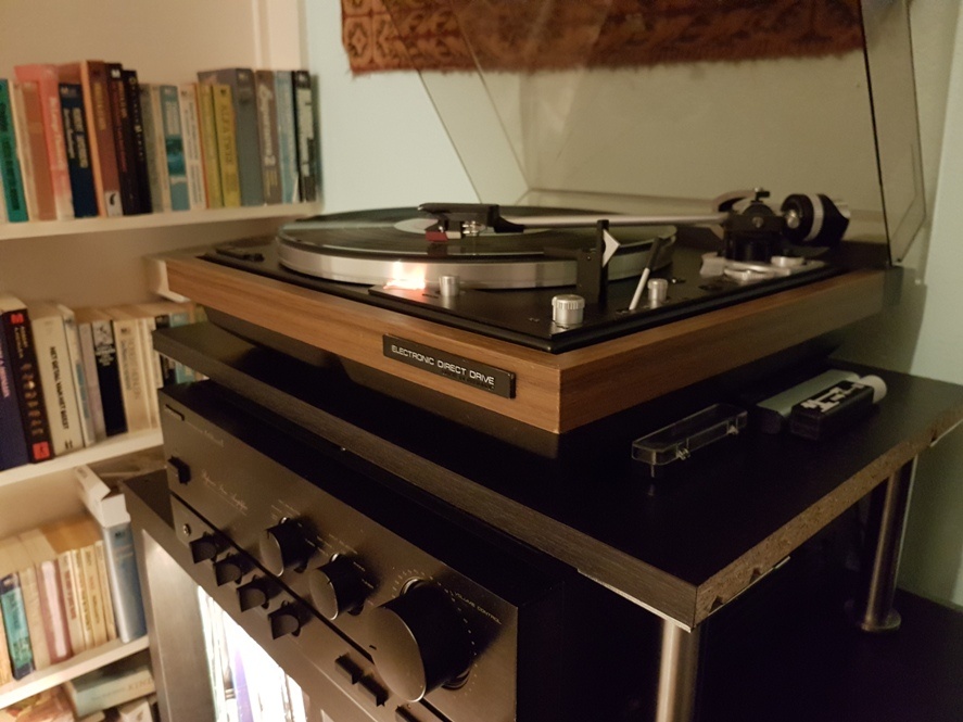 Afbeeldingslocatie: https://tweakers.net/ext/f/WZW2sIizWvhzXkLEnxyKAD2x/full.jpg