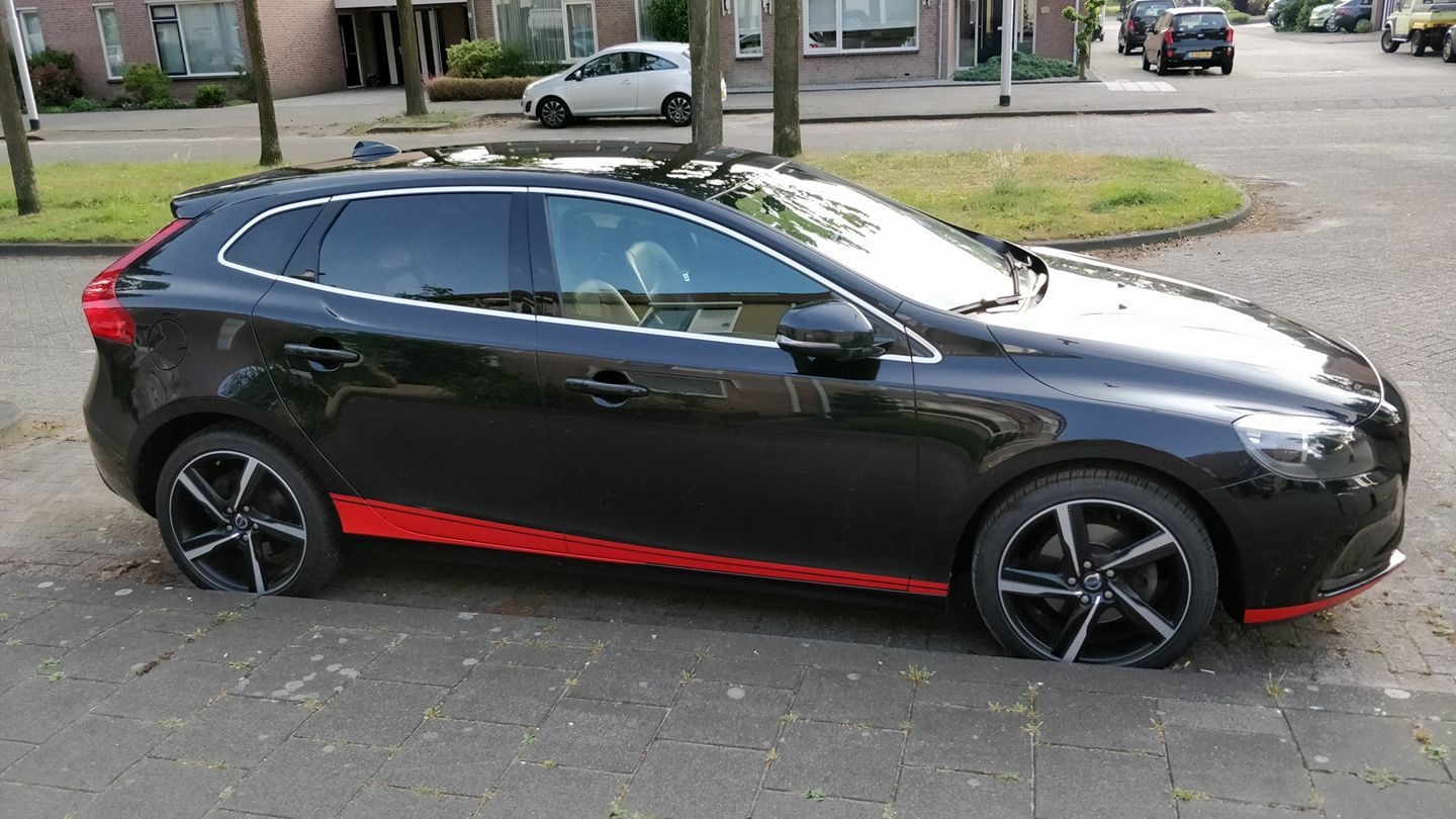 Afbeeldingslocatie: https://tweakers.net/ext/f/WalzbzBXFQ5DTjGRVmU0qKdM/full.jpg