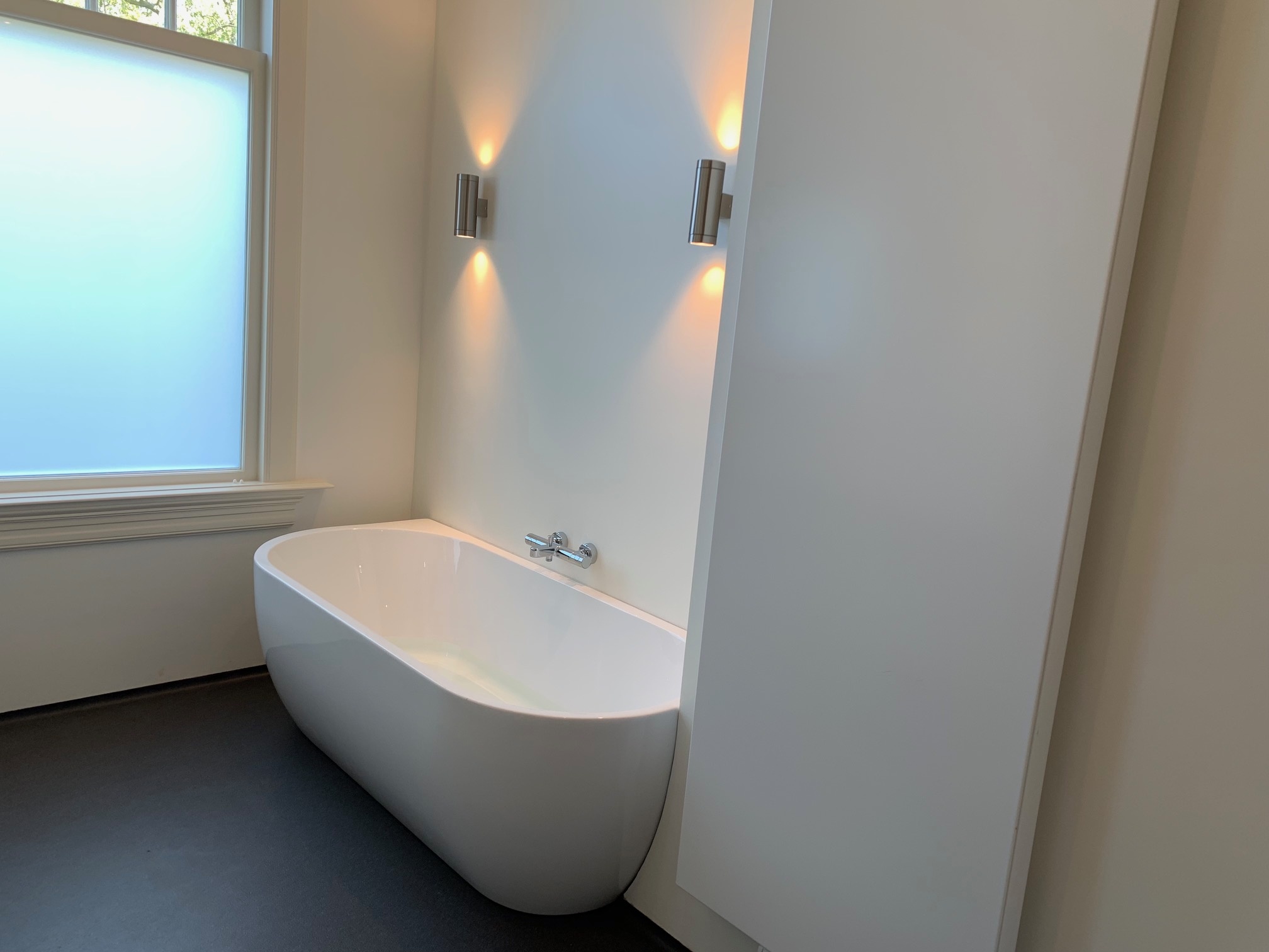Afbeeldingslocatie: https://tweakers.net/ext/f/XiUyaRKD81WuMs1r0nRBc3Be/full.jpg