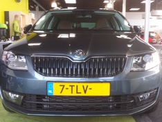 Afbeeldingslocatie: http://tweakers.net/ext/f/XpWyZv9w3tU1YpU7aWBB3sH1/medium.jpg