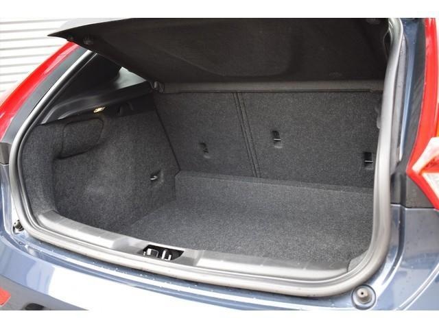 Afbeeldingslocatie: https://tweakers.net/ext/f/Y9Yfl1lCnpo7avscCluTRKQ9/full.jpg