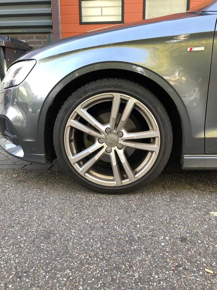 Afbeeldingslocatie: https://tweakers.net/ext/f/YLqdwz9aObhpjDfSltMtYXIF/full.jpg