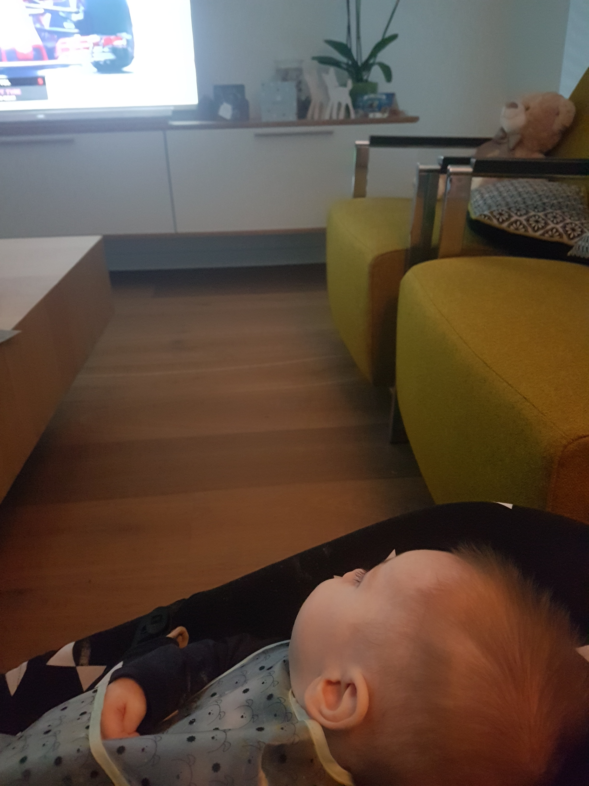 Afbeeldingslocatie: https://tweakers.net/ext/f/YeDRJCBwDWk9jzSWNUmgw72d/full.jpg