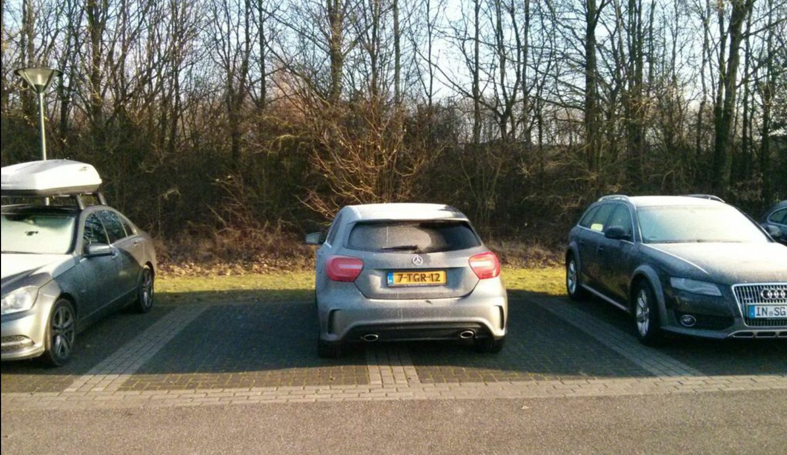 Afbeeldingslocatie: http://tweakers.net/ext/f/Ytfp20r4oOi1rbn7INtzDFcq/full.jpg