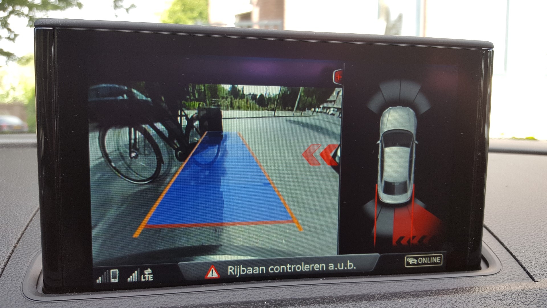Afbeeldingslocatie: https://tweakers.net/ext/f/ZC7GNsuIeZfSikJ5MZhuup6i/full.jpg