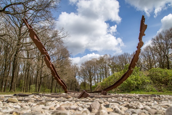 Afbeeldingslocatie: https://tweakers.net/ext/f/ZedCU783r8wx1gjvZp9vB7lI/full.jpg