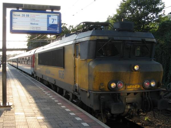 Afbeeldingslocatie: http://tweakers.net/ext/f/ZxD0nSRQ2x3DvwDlLisLff1U/full.jpg