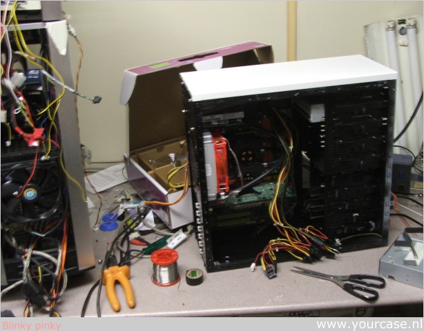 Afbeeldingslocatie: http://tweakers.net/ext/f/a8c3bd53db62a53f99b31083557e20a6/full.jpg